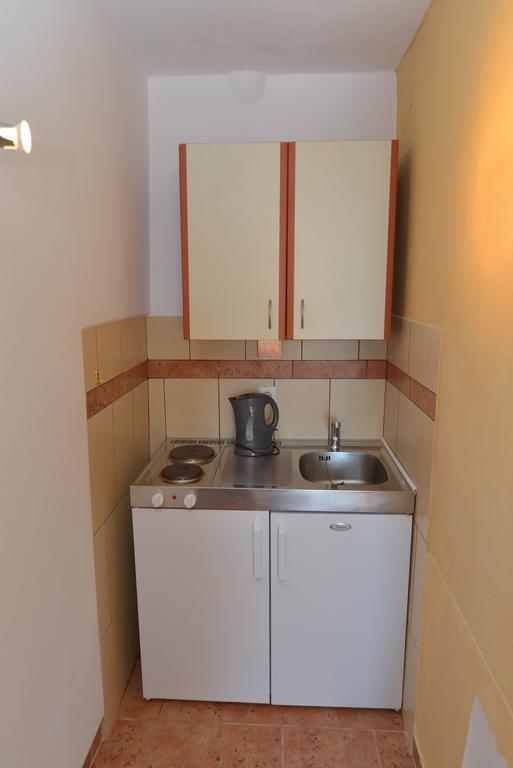 Palace Mira Mare Apartment Tivat