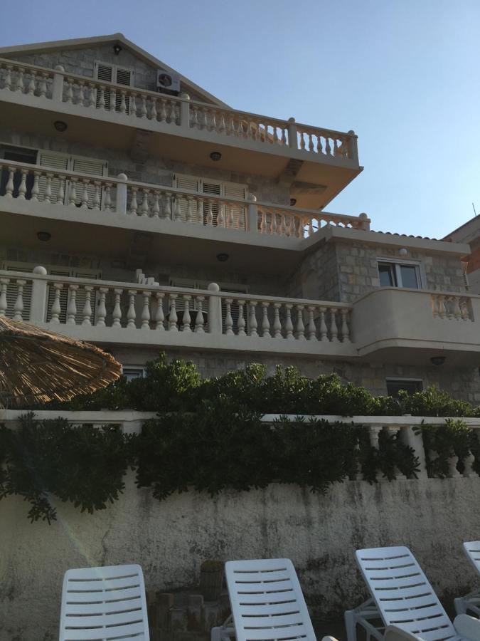 Palace Mira Mare Apartment