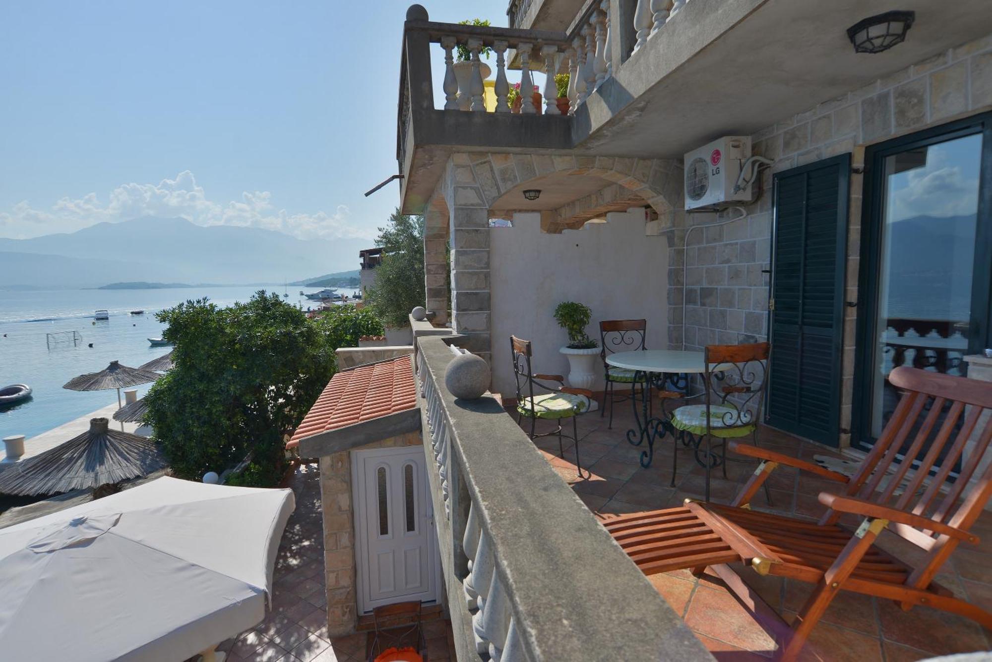 Palace Mira Mare