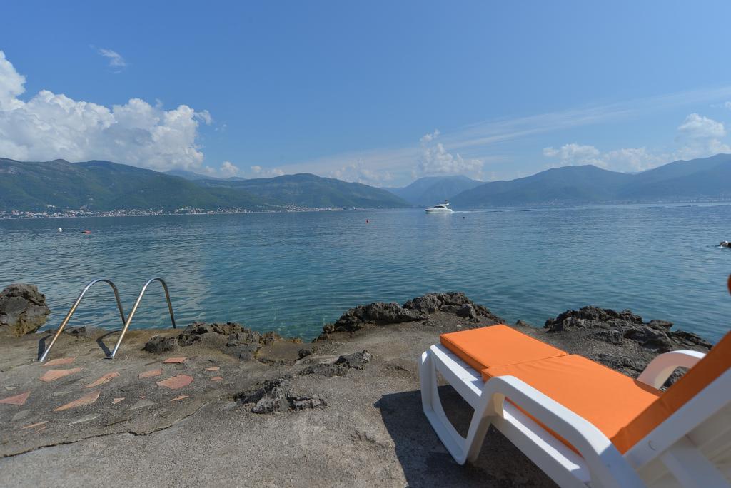 Palace Mira Mare Apartment Tivat