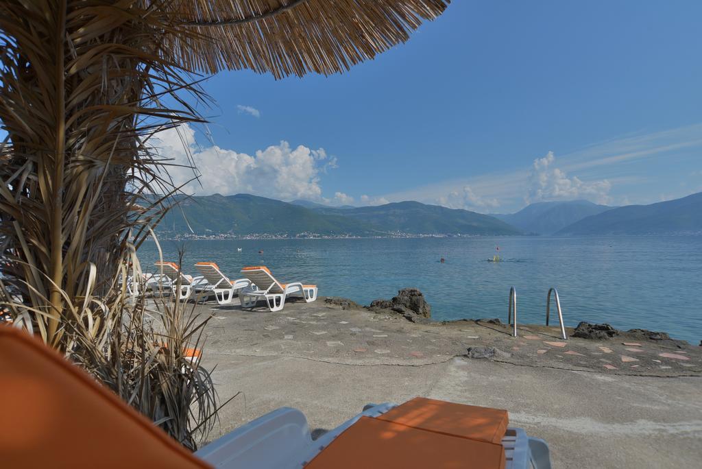 Palace Mira Mare Tivat
