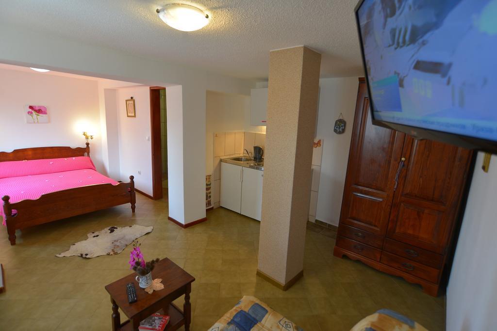 Palace Mira Mare * Tivat