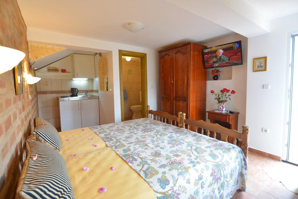 Apartment Palace Mira Mare *