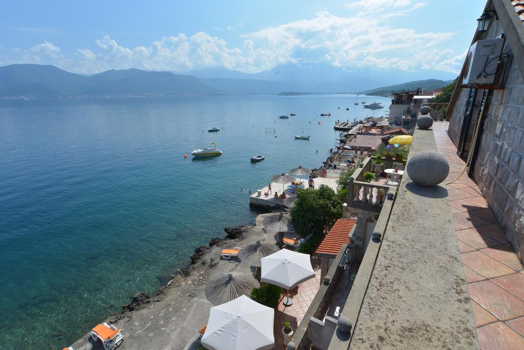 Palace Mira Mare Apartment Tivat