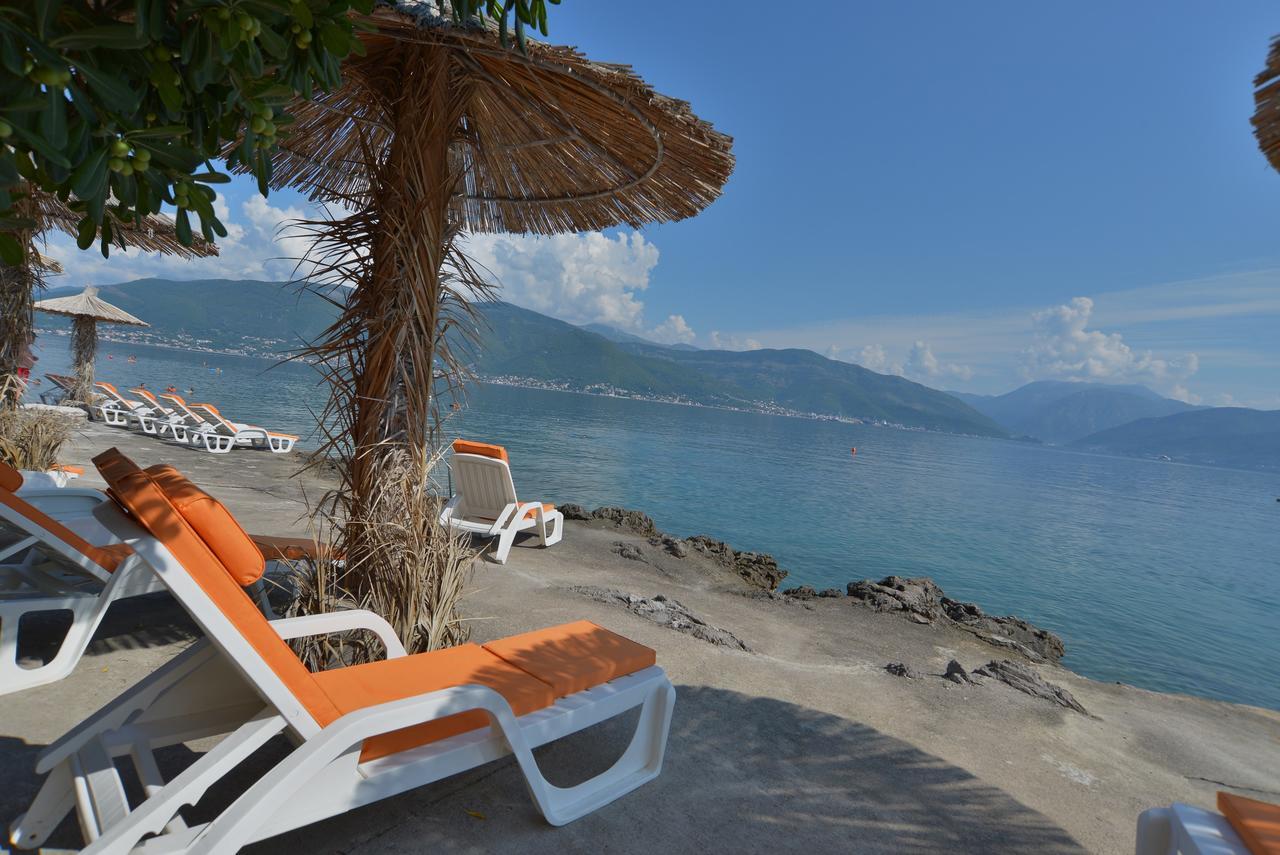 Palace Mira Mare Apartment Tivat