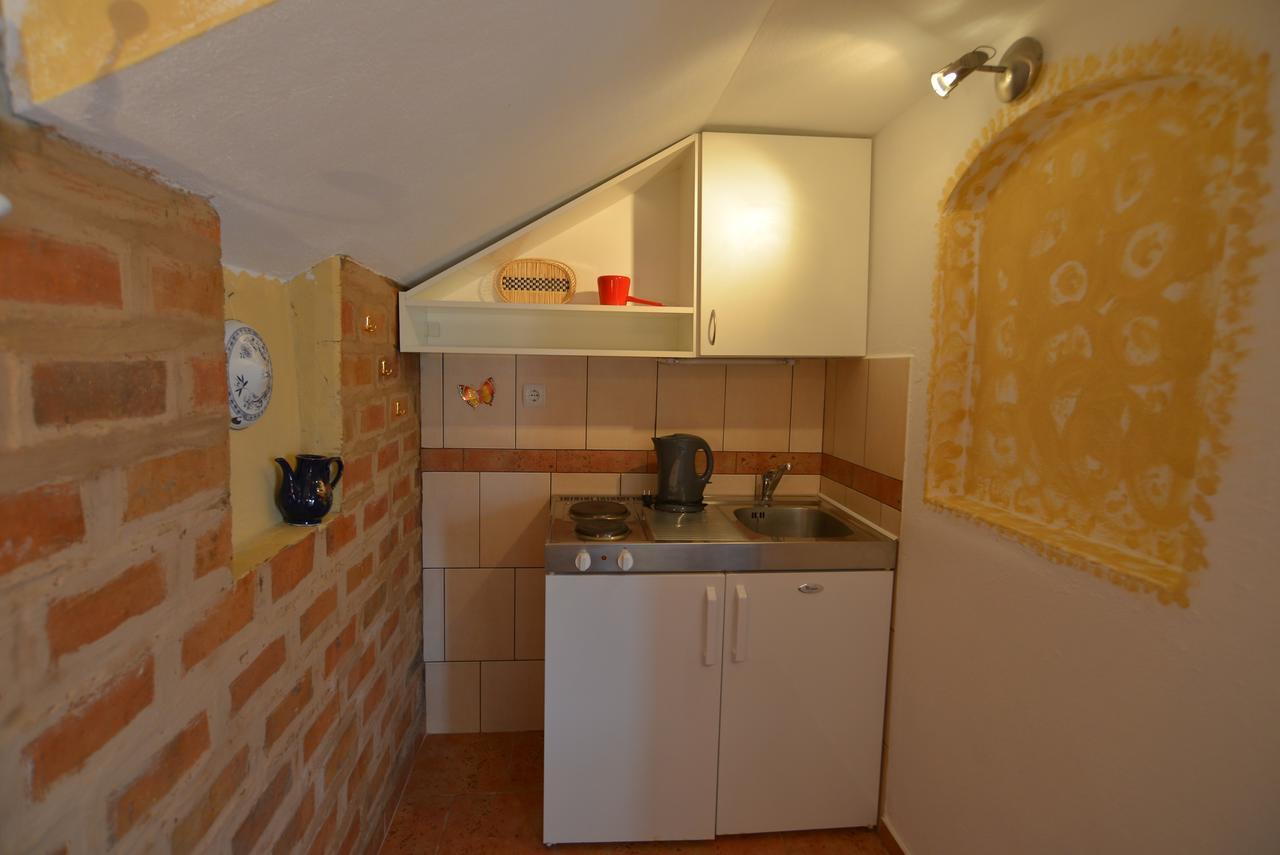 Palace Mira Mare Apartment Tivat
