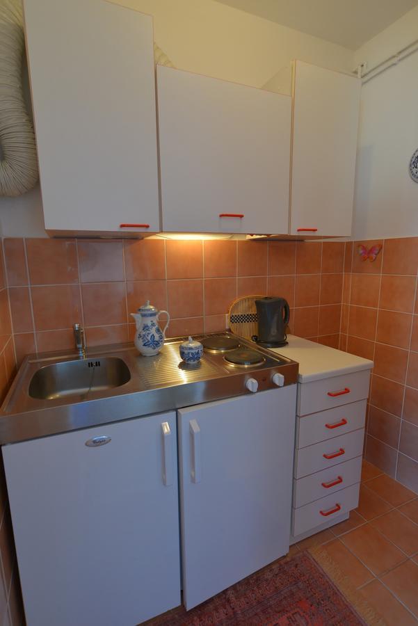 Palace Mira Mare Apartment Tivat