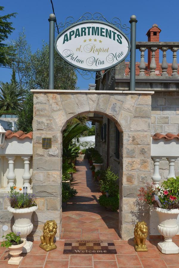 Palace Mira Mare * Tivat